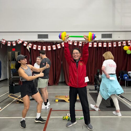 Chairman Thomas lifting a heavy weight with little effort